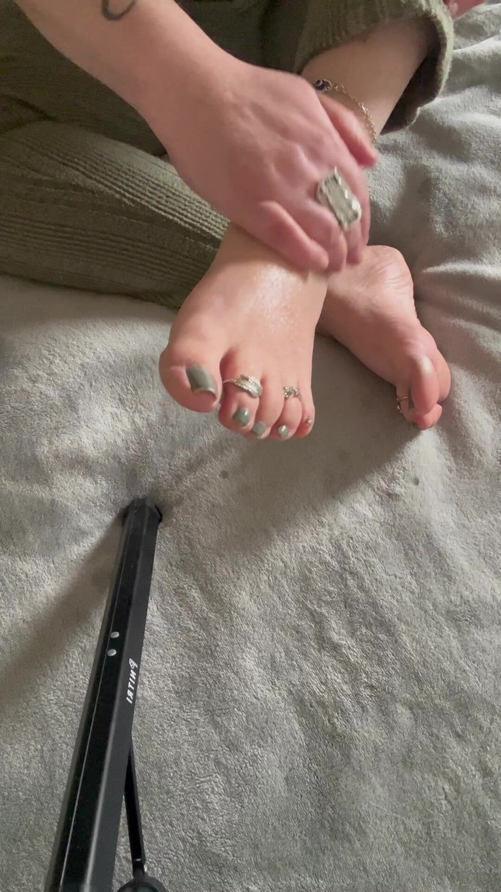 Maitresse Clara: 8 minut čistého štěstí před mýma krásnýma nohama