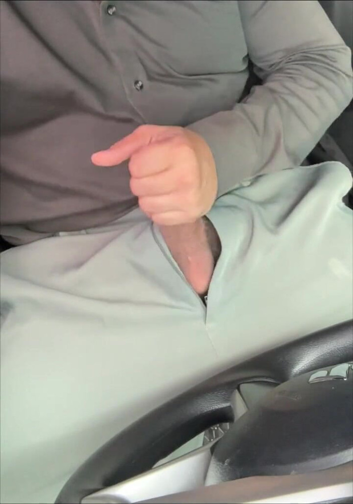 Alone in car: Sozinho no carro