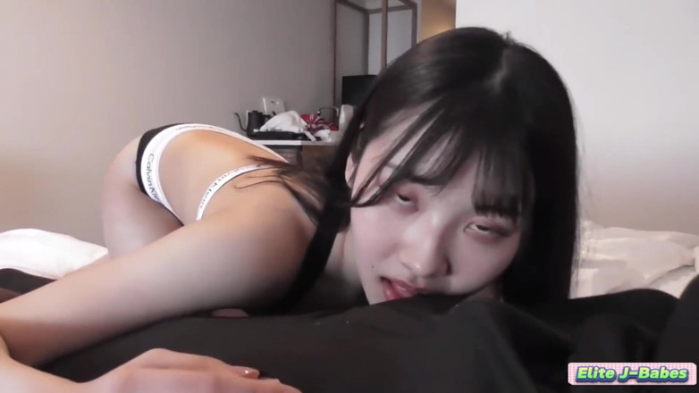 J-Girls Club: Asian Angel 28089