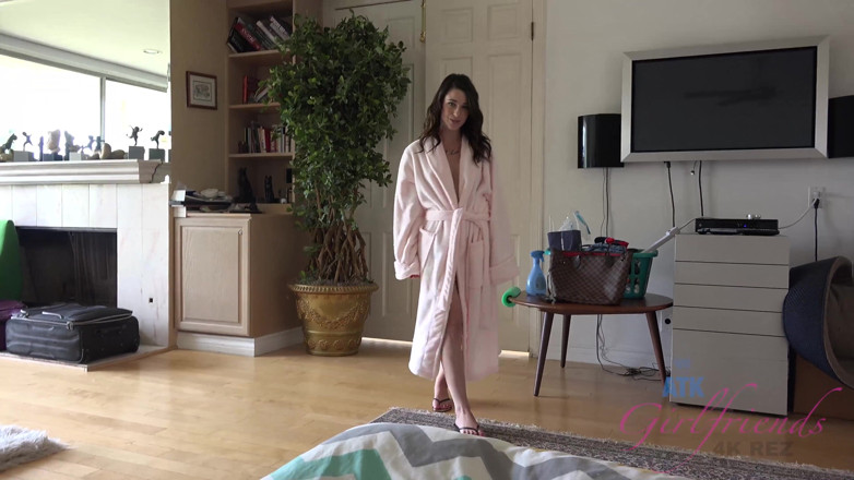 ATK Fans (Girlfriends): Virtual Date Handjob/Blowjob/Footjob with Victoria Rae Black and Lacey Channing