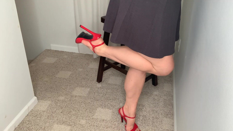 Deanna deadly: Detektiv sveden Leggy Vixen