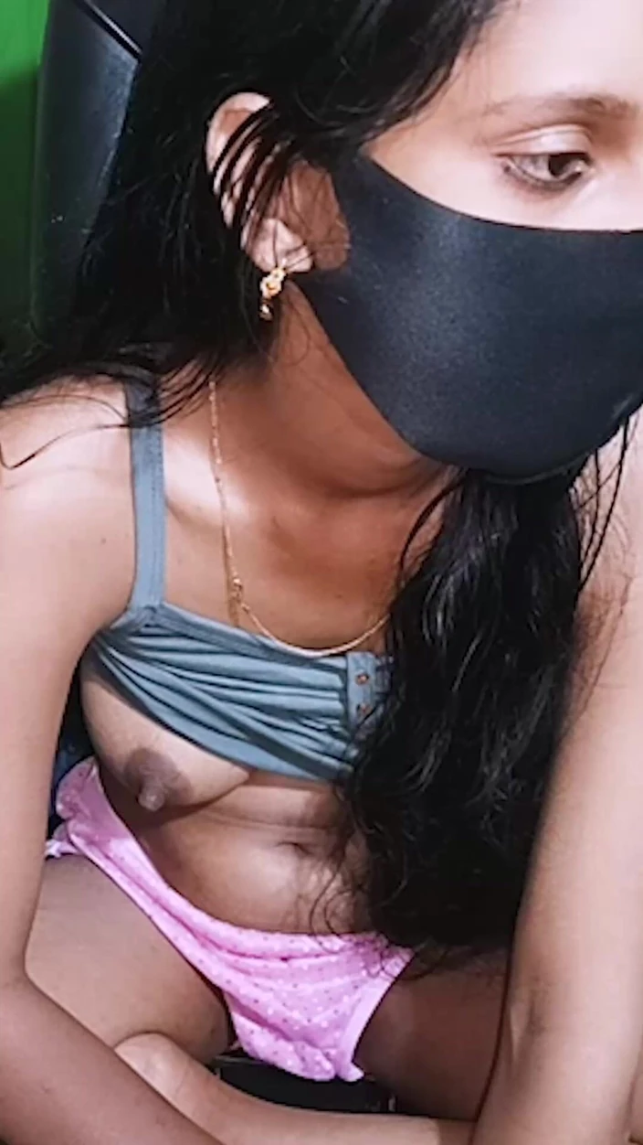 Sumaiya tasnim: 德西女孩手淫她的阴户