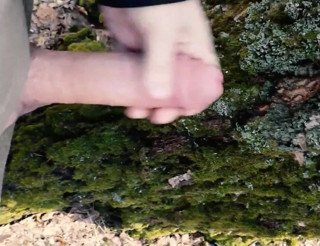 qaz11: Handjob on camera - 590