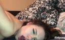 Samantha Flair Official: Kadın kelepçeli ve sikildikten sonra 4 kez ağzına boşalıyor - kinkycouple111