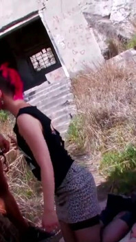 Punkredhead děvka bere ptáky sotva