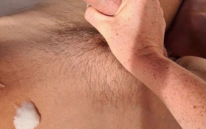 ScottishSweetie: Passionerad knulla på hotellbalkongen, suger stor kuk och töjer ut...