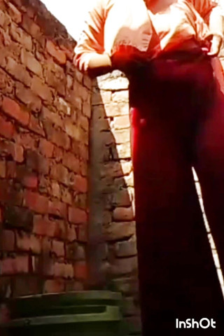 TricolorMusic3: ホットデジティーンセクシーな女子大生入浴