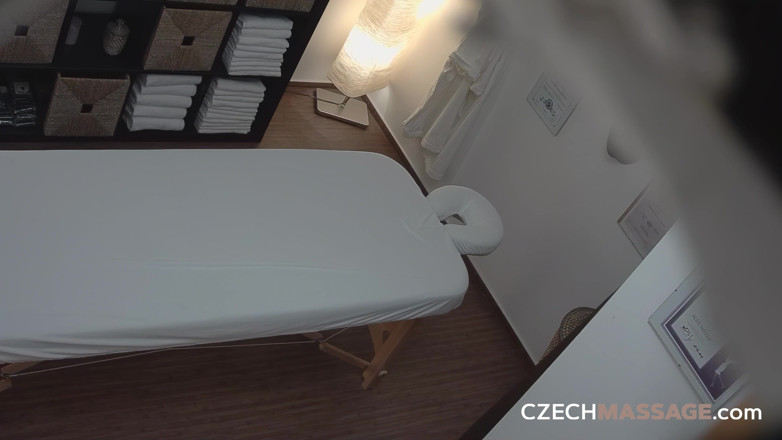Czech Massage: Czech Massage 42: Brunette’s Full-service Massage Fantasy