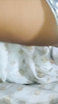 Hijastra atribulada por el sexo del padrastro