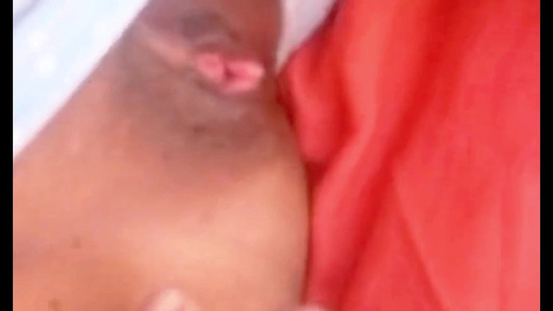 Boyfriend: Indická Bhabhi dostává její velký zadek ošukaný jejím devarem