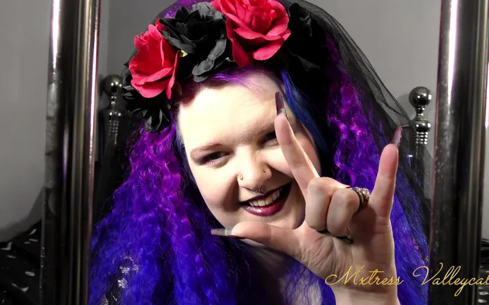 Mxtress Valleycat: Deep Throat Mesmerise