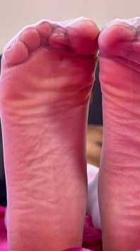 Stiefmoeder bevredigt je pantyfetisj