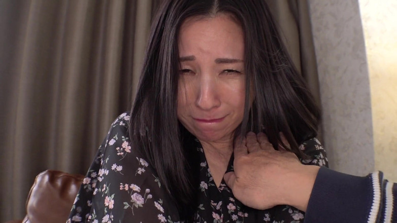 MBM3988: Krs-294 una mujer madura afeitada muy linda