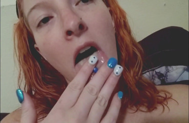 Kat Cumsalot Productions: Megan Steevens neckt uns wieder!