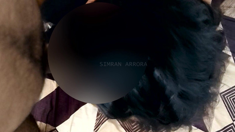 Simran Arrora: Aku ngentot memek adik tiriku yang nakal