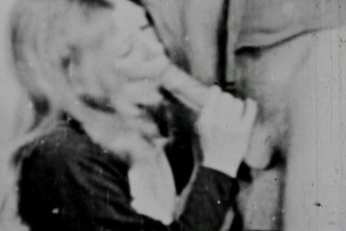 Vintage Babes: Slender Babe Gets a Facial After Hot Vintage Fuck