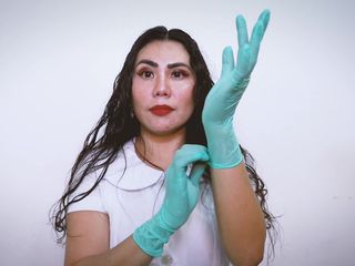 Domina Fire: Asmr handschoen medische fetisj