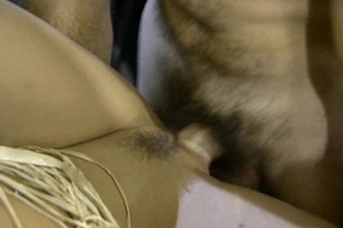 THAGSON RETRO: Havajské holky kapou mrdku po intenzivním bušení piledriver