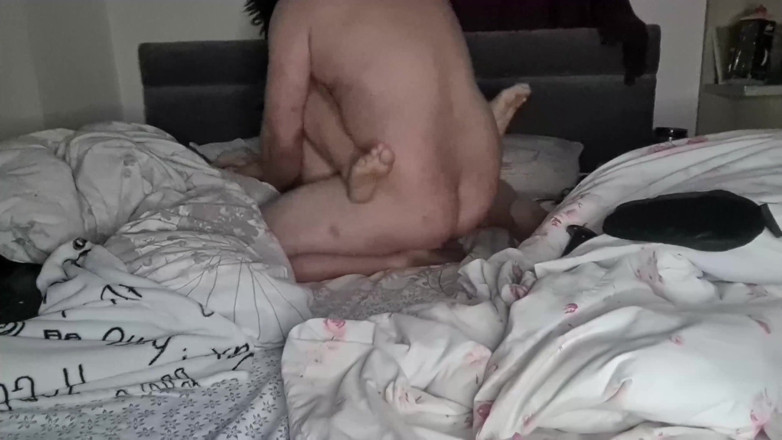 Anal Fetish Couple: This hot bitch wants to have two cocks in her...