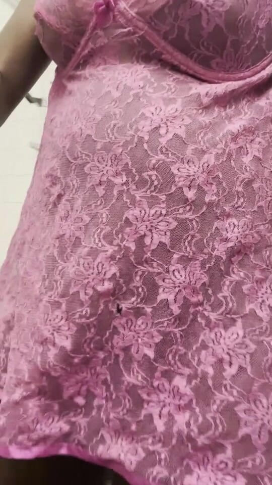 JuneAmputee: Ebonycurves - Simple and Smooth