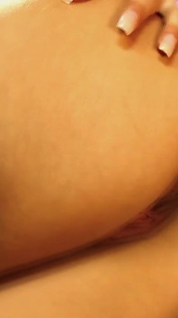 Liza Del Sierra cavalga pau profundo na bunda apertada antes do facial
