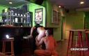 Bareback spy cam from Spain: Achter de scène in de bar cruisen
