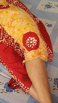 Desi stiefmutter ficken mit behaarter muschi