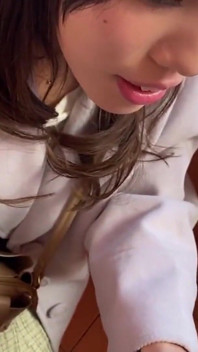 Anywhere Kiss-a Soft-lipped Beauty Turns the Whole Day Into Tongue Play Chapter-1