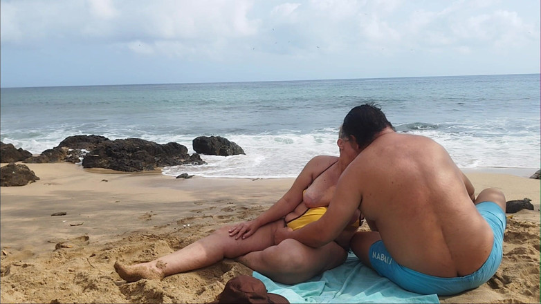 MaturecoupleVe: Real Mature Couple, We Are Almost Discovered on the Beach