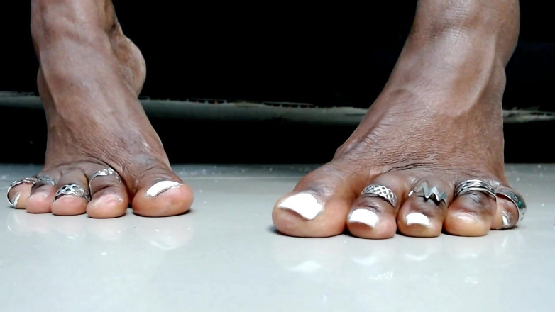 Maeling: Incredible Orgasm Hulk Growth Plus Free Sneakers Feet Growth - Transformation...
