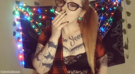 Estrella Steam: Kouření při čištění mých vlasů