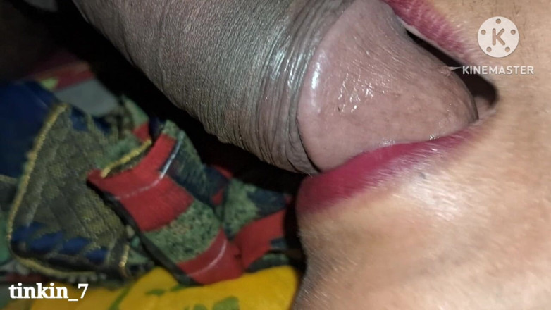 Tinkin_7: 德西村的妻子把她放在嘴里