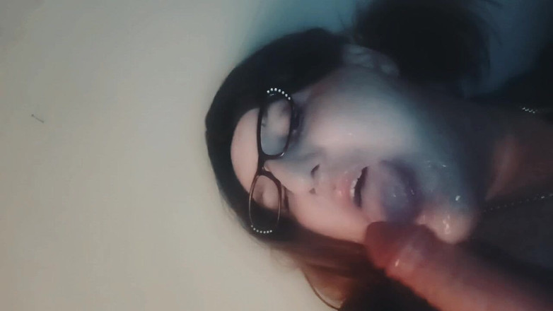 Big Boner Bennett: 吸吮玩具