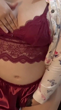 My BBW Stepmom Soraya Culona Strips Naked in Front of My Friend's Camera. Real Homemade Colombian Ass