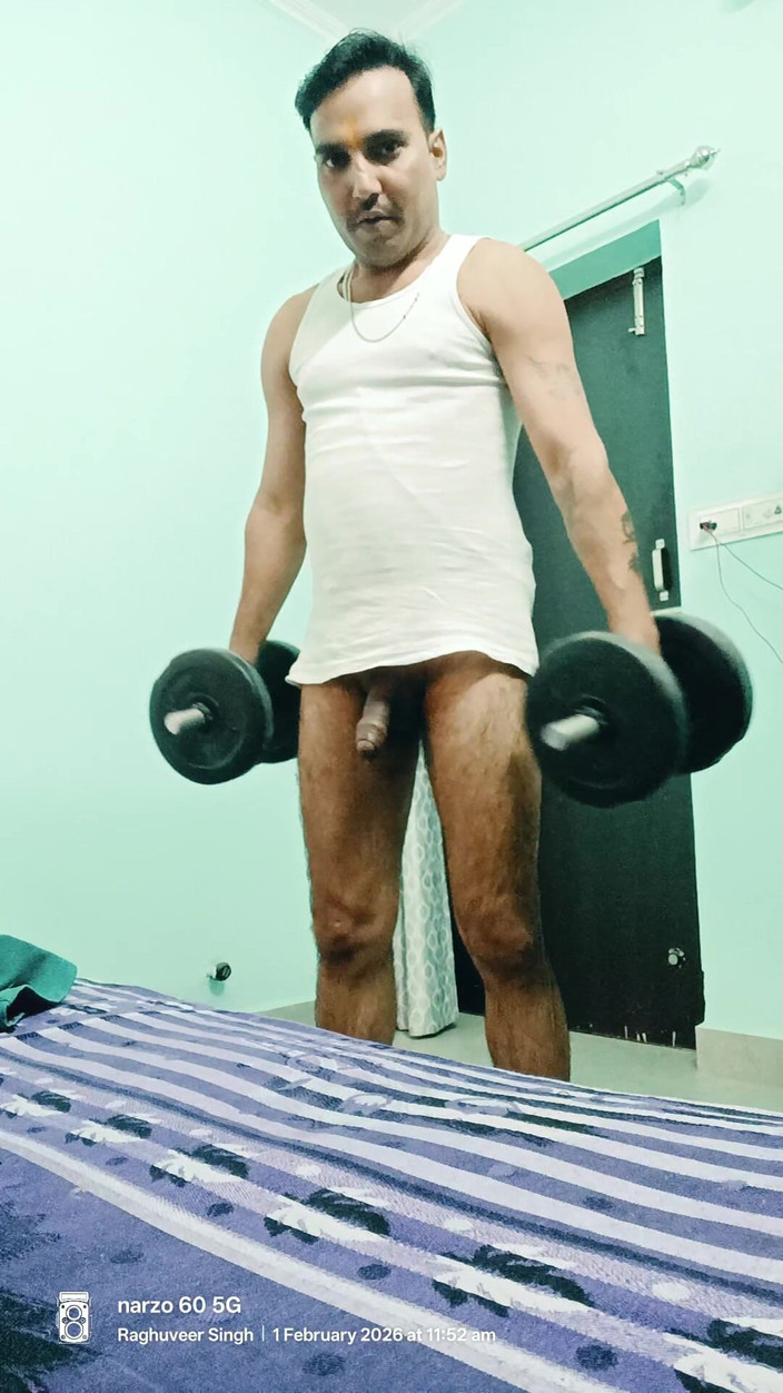 Rajasthani-old-lover: Indický gay důstojník