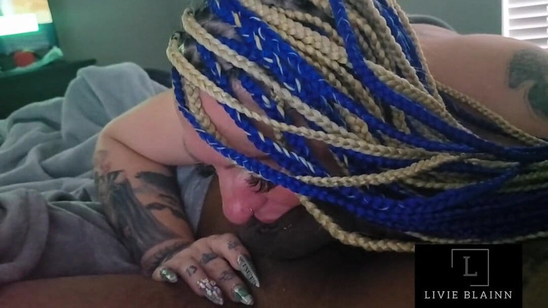 Livie Blainn: 晨间口交