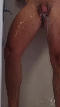 Ducha caliente amateur | Visto en el ducha