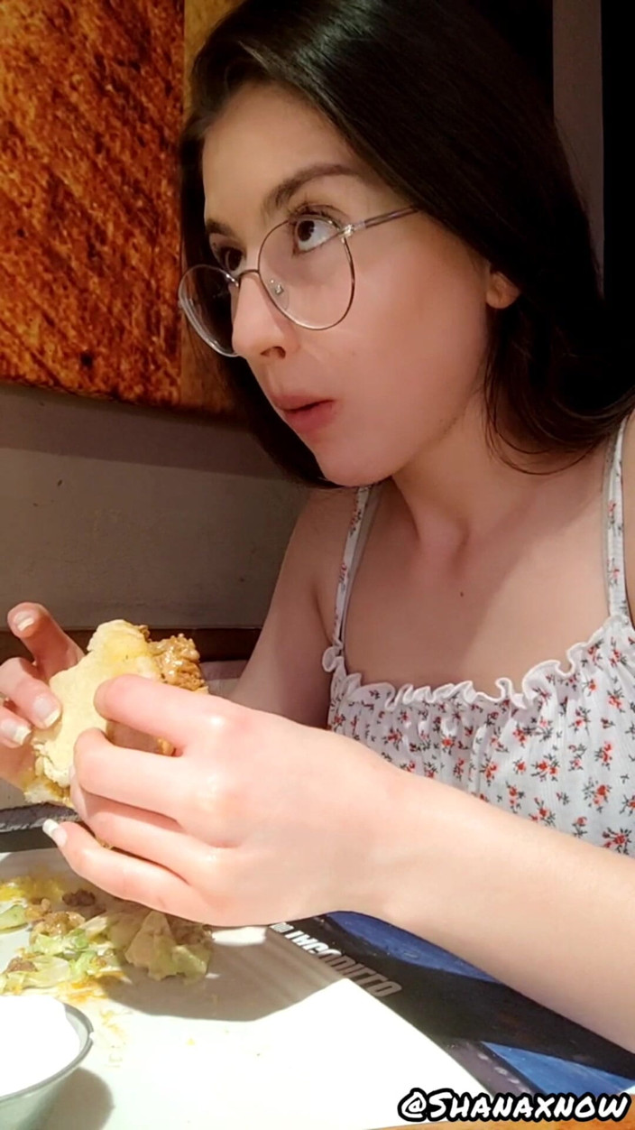 Shanaxnow: Il piacere di mangiare