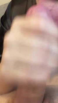 淫荡特写口交！射在嘴里！Asmr