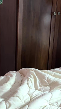 hot arbi tin logon vaali chudaee hot seksi patni ko doston ke saath saajha kiya