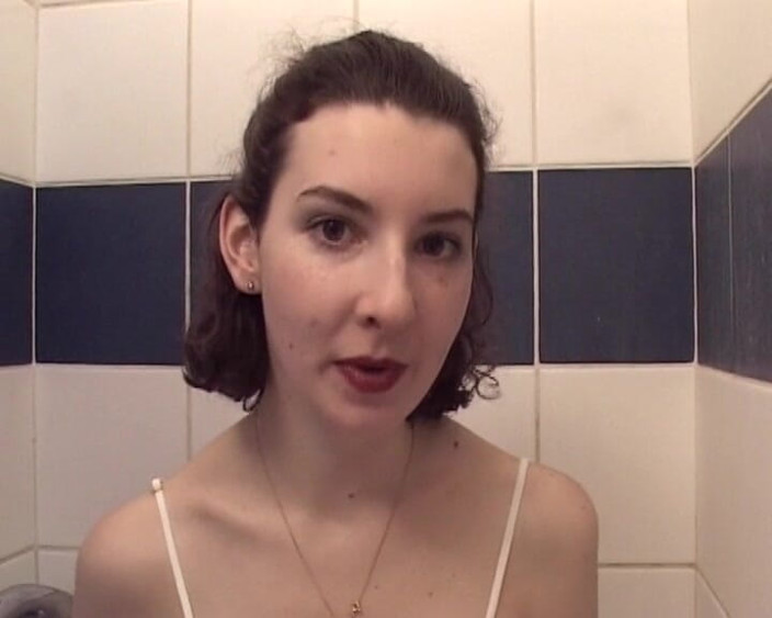 Filles Francaises: Hairy French Babe Assfucked in the Bathroom