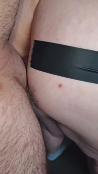 Poprvé anální sex, velmi těsný, manžel skončil rychle