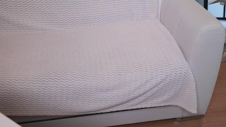 Stella Cardo: Parmak mastrbasyonu fışkırtma ile sona erdi