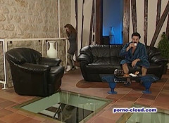 Porno Cloud: Fisting MILFS orgie - DVD