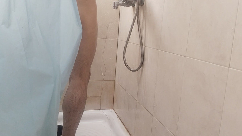 Silkybear143: 샤워하는 동안 발정난 하드코어하고 뻑가는 자지