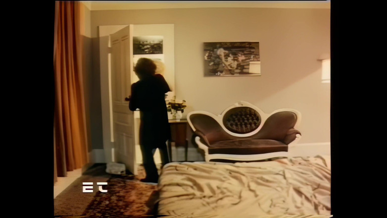 Vintage Megastore Full hd: セクシーでホットなブロンドが荒っぽい牡馬にやられる