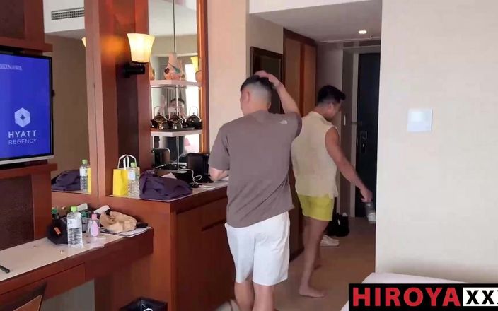 HiroyaXXX: Hiroya tham gia với Daniel và Oki trong màn đụ trong...