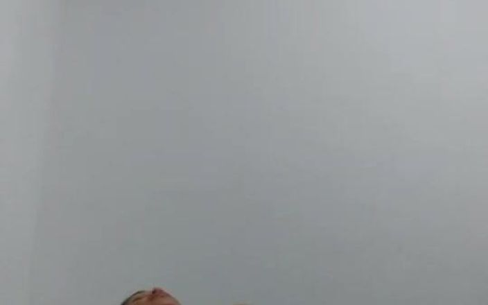 Lucky Kik: Sortudo kik brinca com sua buceta