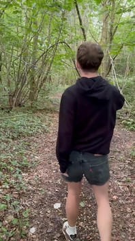 El viejo dotado y el twink elfo (trilogía parte 1 de 3) se perdió en el bosque