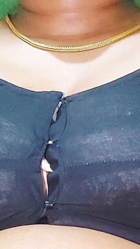 Desi Horny Bhabhi Wants Massage Hardcore Sex